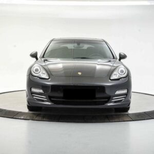Porsche Panamera 4S